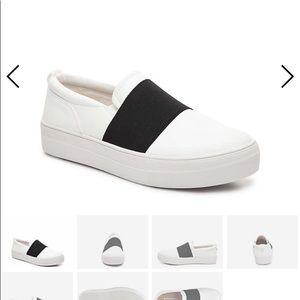 Gwyn Slip On Leather Sneaker